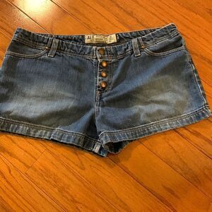 American Eagle vintage denim size 10 short shorts
